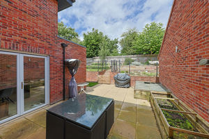 Pomegranate Road Newbold